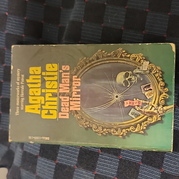 4 mysteries  Hitchcock and christie - Picture 8 of 11